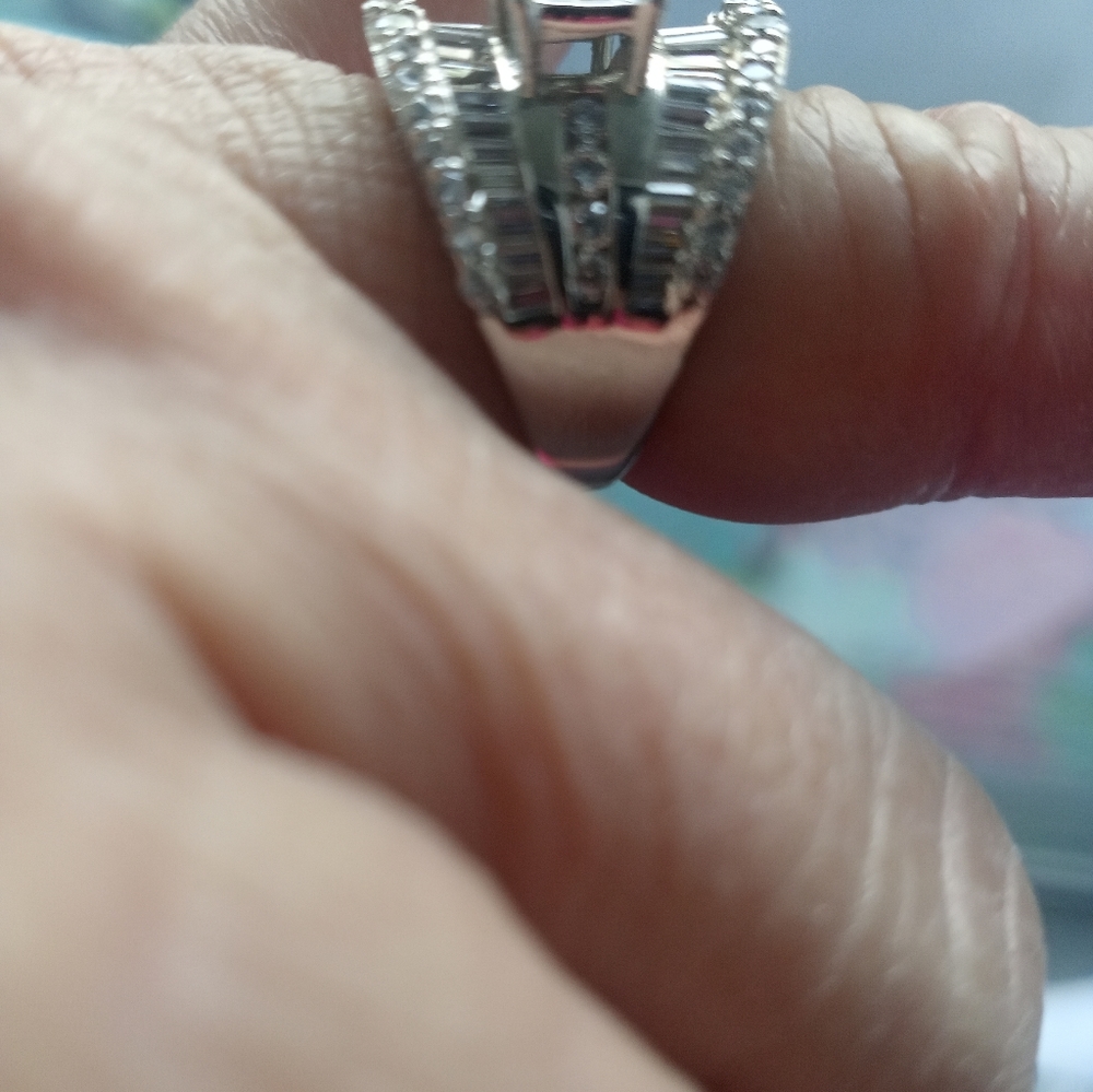 Wedding ring - Picture 5 of 5